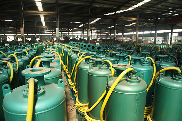 礦用隔爆型排汙排沙潛（qián）水電泵1250-180000