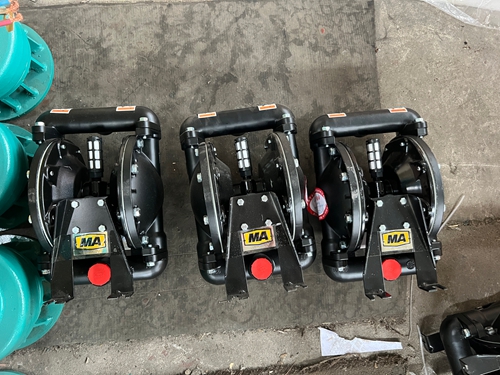 氣動（dòng）隔膜泵BQG